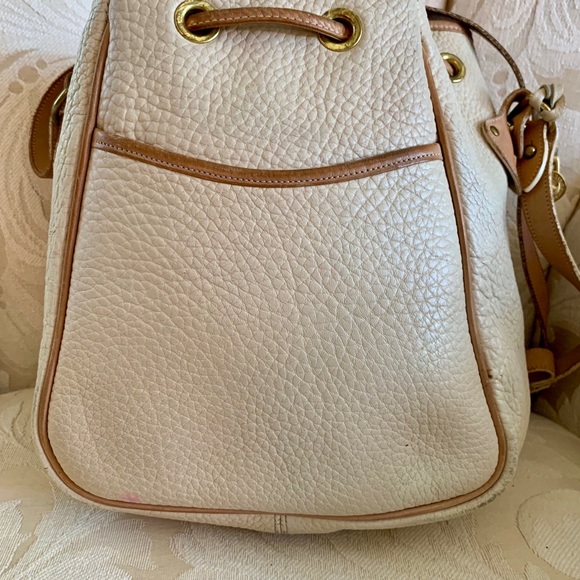 Dooney and Bourne bucket bag - Picture 3 of 7